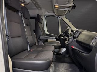 Peugeot Boxer L1H1 Combi 6-9 Plazas 130 CV