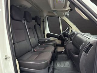 Peugeot Boxer L1H1 Combi 6-9 Plazas 130 CV