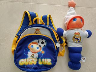Mochila y Peluche Gusiluz Real Madrid