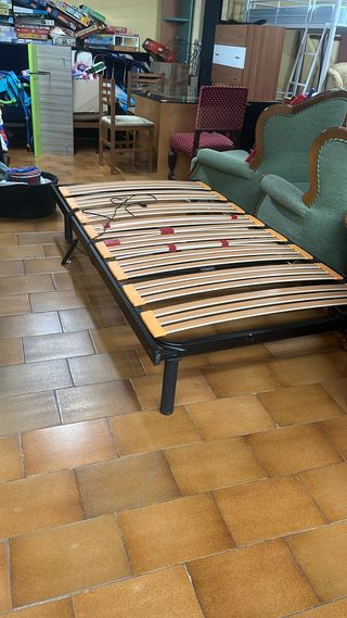 Cama articulada motorizada con mando