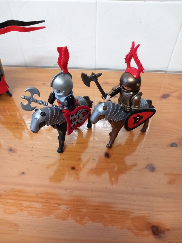 Playmobil 6  Caballeros a caballo