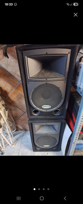 Altavoz Samson Negro