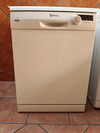 Lavavajillas Balay casi nuevo