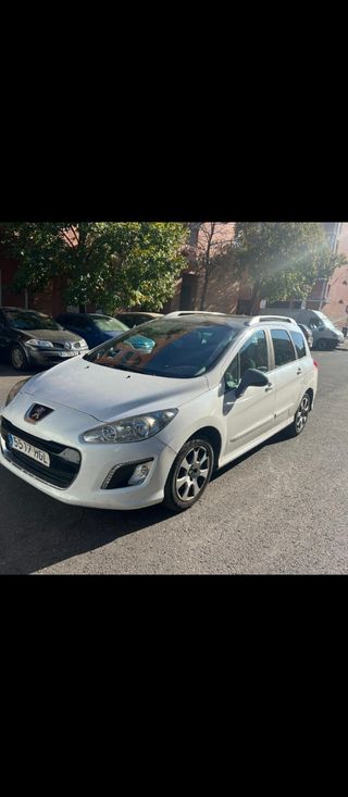 Peugeot 308 2011