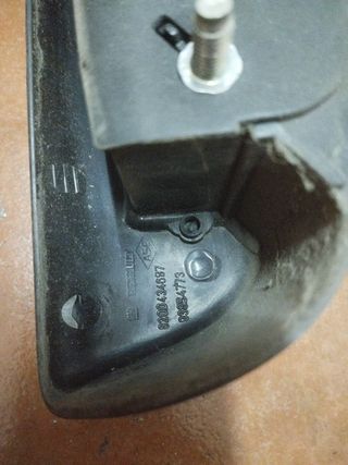 Luz matrícula coche