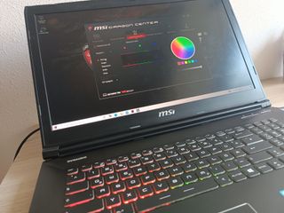 Portátil 17 MSI Apache PRO i7 32Gb GTX1070