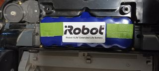 Robot Aspirador iRobot Roomba 615 + repuestos