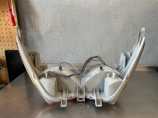 Faro trasero Suzuki Burgman 125 2007