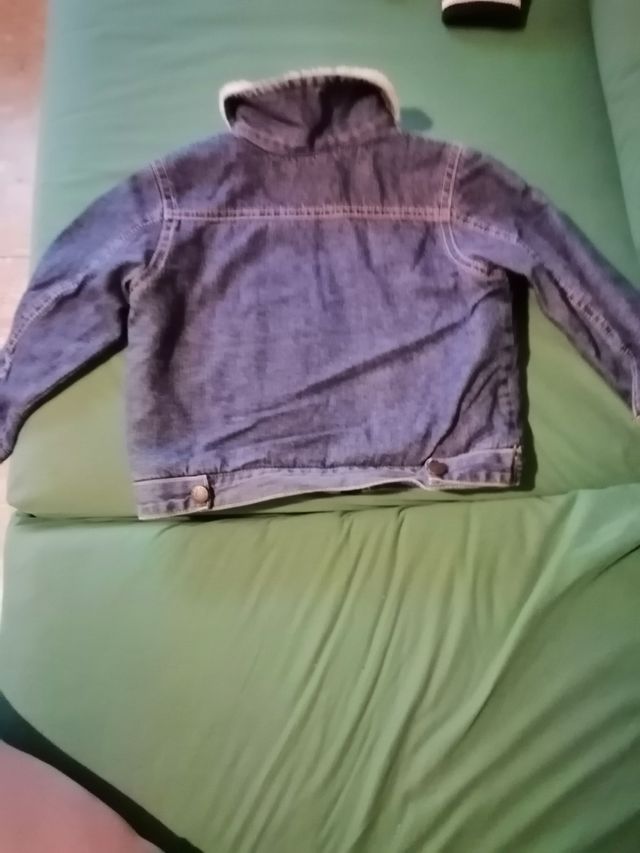 Cazadora vaquera bebé con forro talla 18 a24 meses