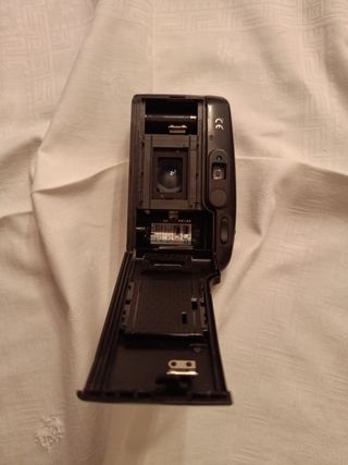 Macchina fotografica Yashica Zoomate 70