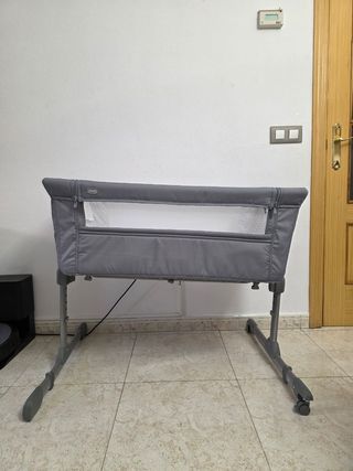 Cuna Colecho Chicco Next2Me Essential Gris