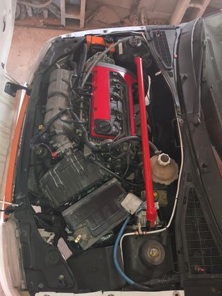 Renault Clio 1.8 16v rally