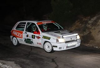Renault Clio 1.8 16v rally