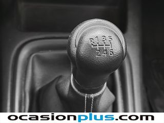 Toyota Hilux 2.4 D-4D Doble Cabina GX 110 kW (150 CV)