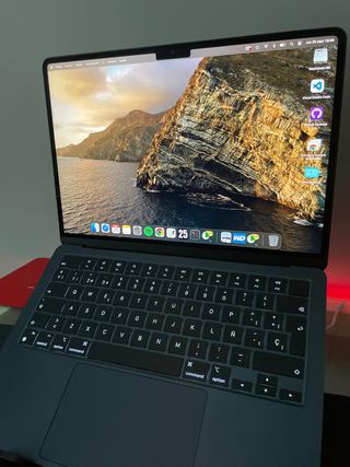 MacBook Air M3 2024 8GB RAM 256GB SSD