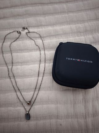 Collar y pendientes Tommy Hilfiger plateados