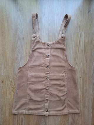 Peto de pana de Pull&Bear talla M.