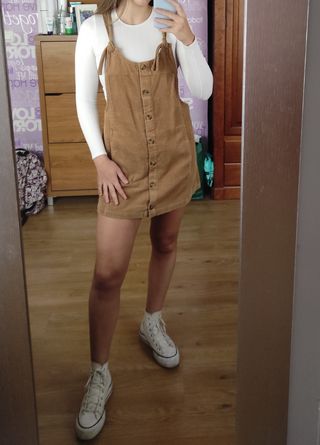 Peto de pana de Pull&Bear talla M.