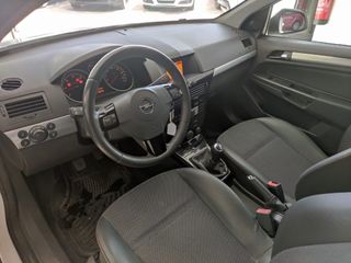 Opel Astra Edition *con garantía*