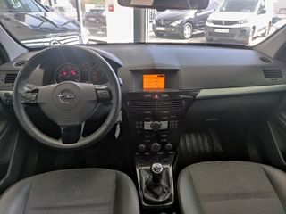 Opel Astra Edition *con garantía*