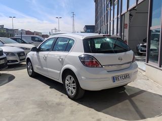 Opel Astra Edition *con garantía*