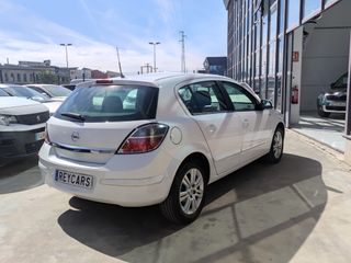 Opel Astra Edition *con garantía*