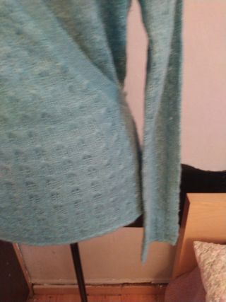 Chaqueta acrílica cruzada color verde azulado