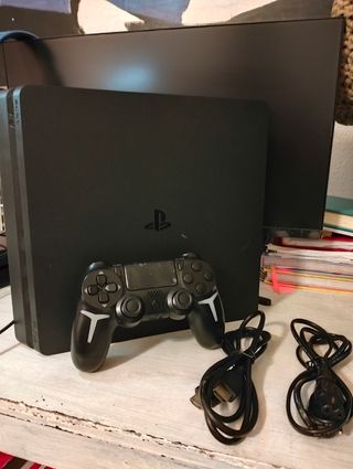 PlayStation 4 - PS4 Slim 500GB 