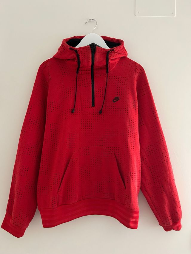 Sudadera Nike Roja con Capucha y Cremallera