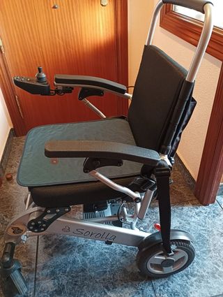 Silla de ruedas eléctrica