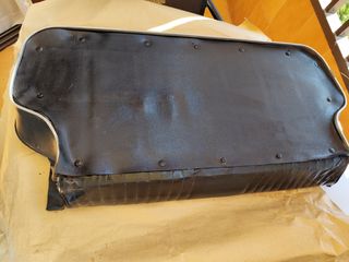Asiento trasero Seat 600 , solo el respaldo 