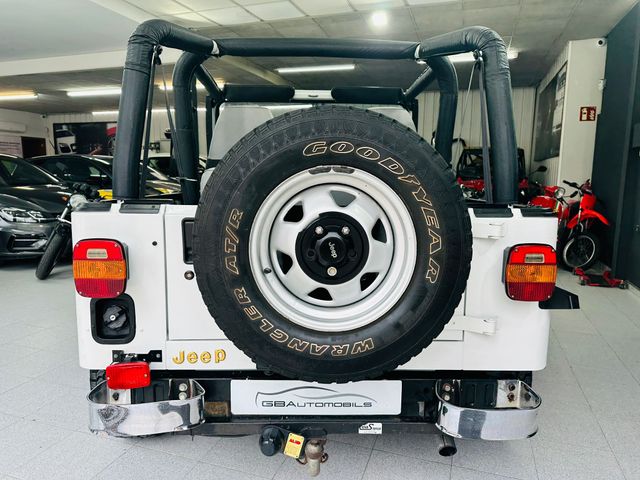 Jeep Wrangler 2.5 YJ Soft Top (1992) 