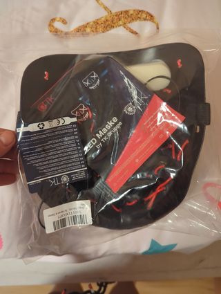 Mascara LED Halloween Negra Roja