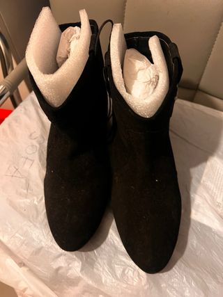 Botines negros talla 37