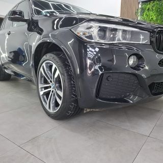 BMW X5 M50D