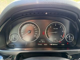 BMW X5 M50D