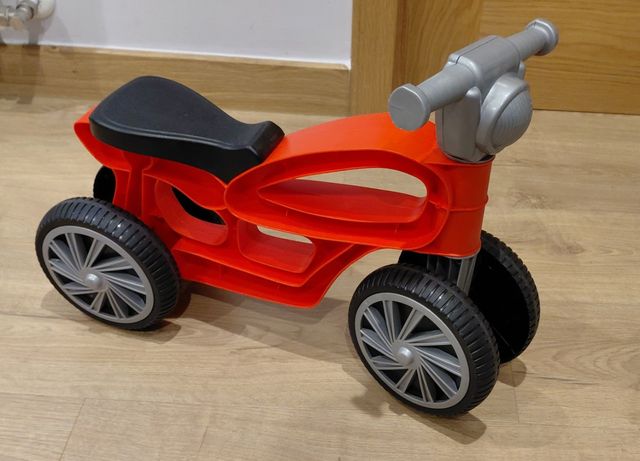 Triciclo 4 Ruedas rojo