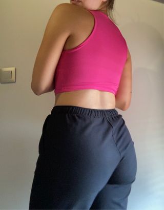 Top rosa tirantes crop