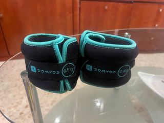 Tobilleras Pesas 0.5kg DOMYOS (Par)