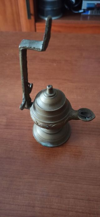 Candil antiguo de bronce