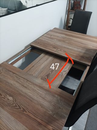 MESA COMEDOR EXTENSIBLE DE COLOR ROBLE