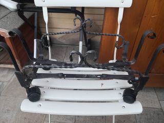 Porta vaso in ferro con ruote 21x45