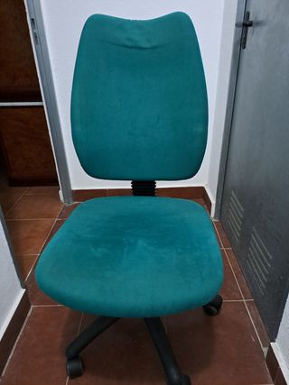 Silla de escritorio ergonómica verde