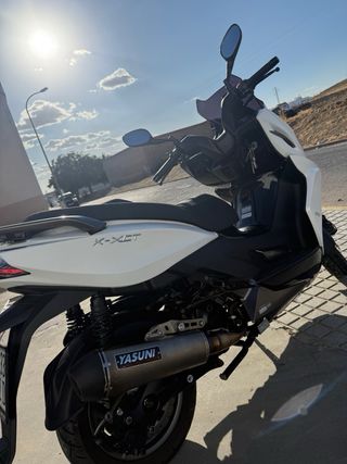 Kymco K-XCT 125 Blanca