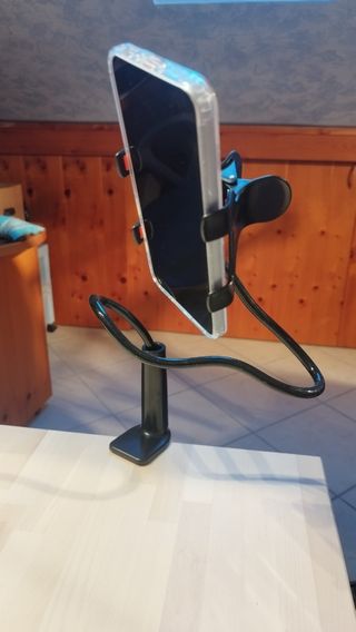 Supporto collo d'oca flessibile per cellulare