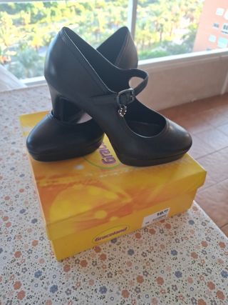 Zapatos de tacón Graceland negros