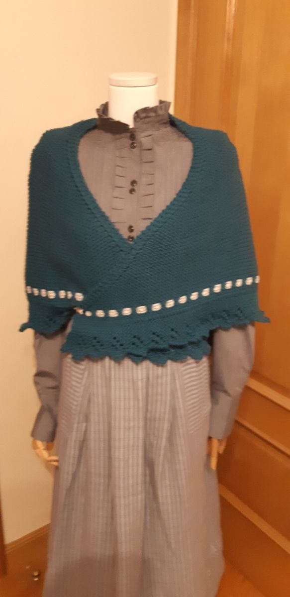 Eskuz egindako tokilla/ Toquilla hecha a mano