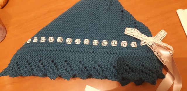 Eskuz egindako tokilla/ Toquilla hecha a mano