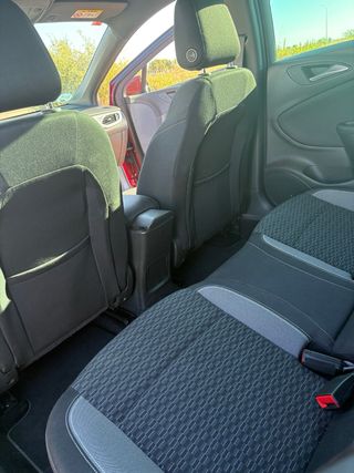 Opel Astra 2021