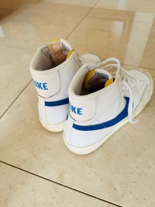 Nike Blazer Mid Talla 43
